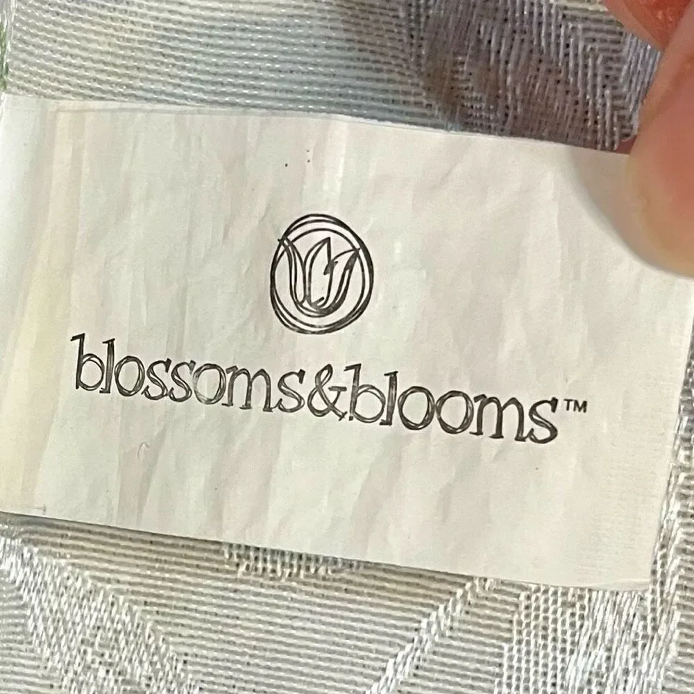 Blooms & Blooms Floral Cloth Napkins Set of 3